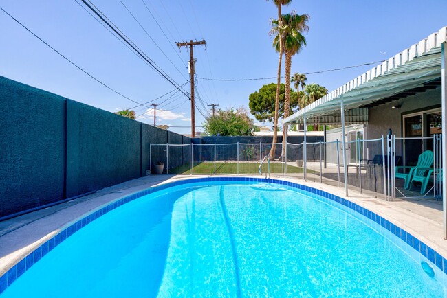 Building Photo - 1443 Aztec Way