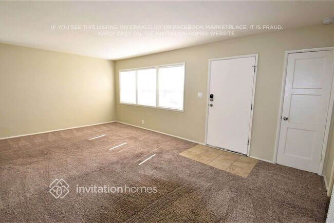 Foto del edificio - 1623 W 110th St