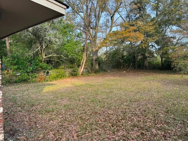 Foto del edificio - 2662 Carver