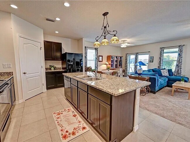 Foto del edificio - 4411 Lindever Ln