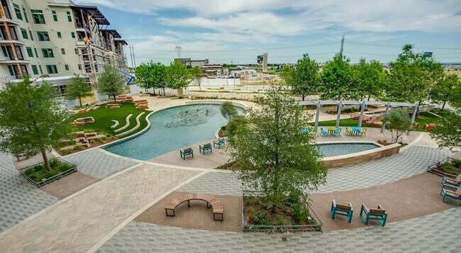 Foto del edificio - 4440 State Hwy 121