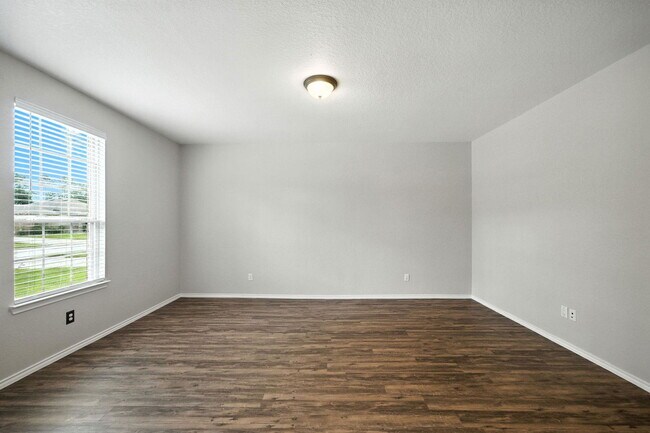 Building Photo - 4314 Roaring Timber Dr