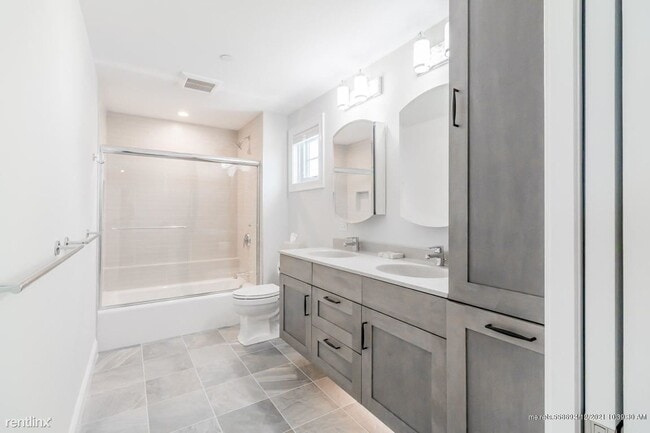 Building Photo - 2 br, 2 bath Condo - 3 King St