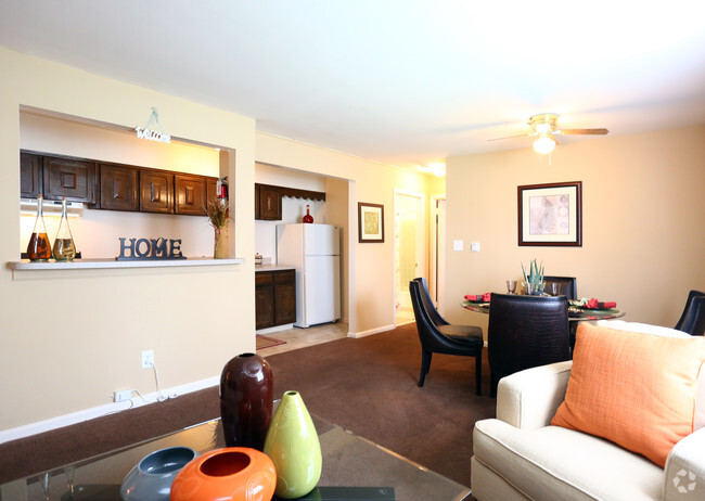 Interior Photo - Melrose Place Apartments