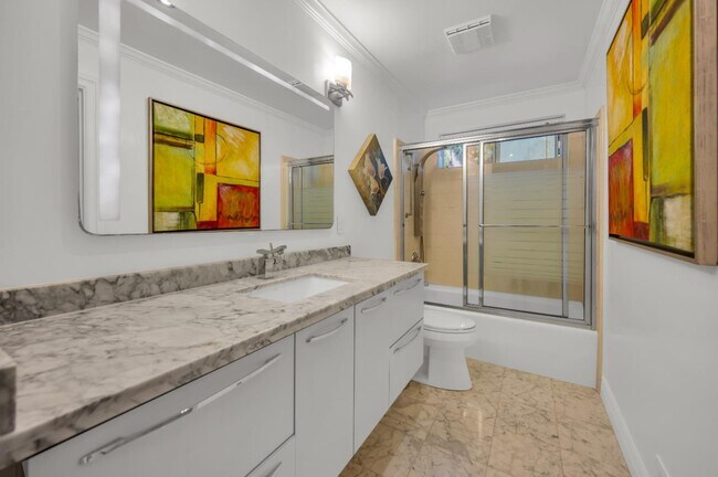 Foto del edificio - 30 Bluebell Ln