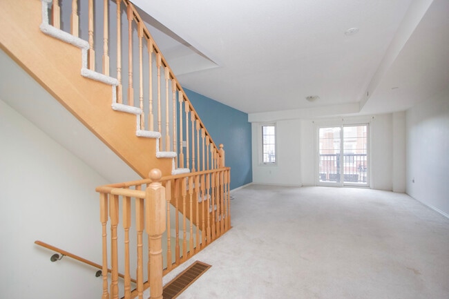 Building Photo - 2398 Chevron Prince Path