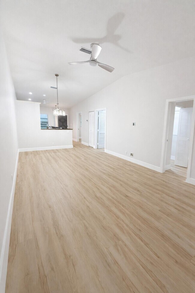 Building Photo - 18765 Candlewick Dr