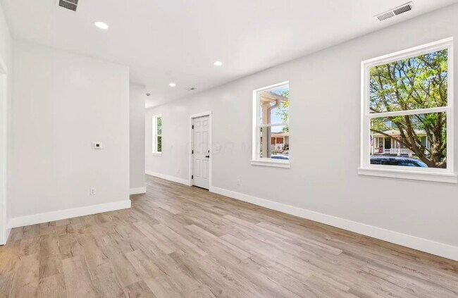 Foto del edificio - 626 N Broad St