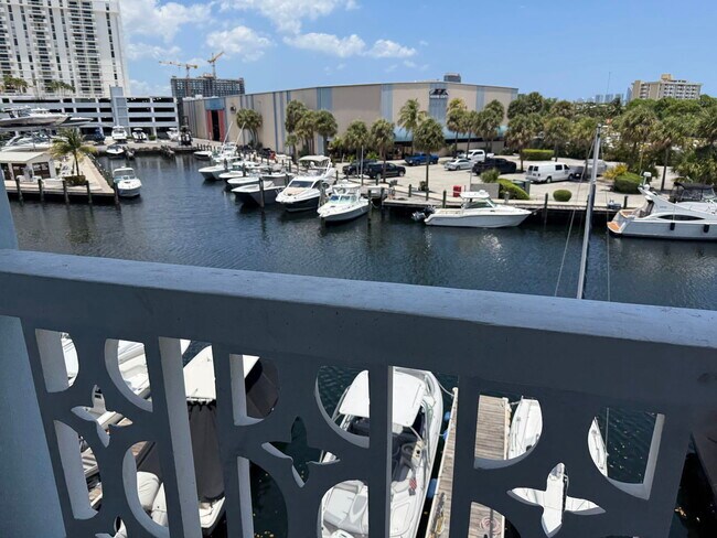 Foto del edificio - 13155 Ixora Ct