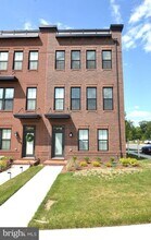 Building Photo - 22790 Tawny Pne Sq