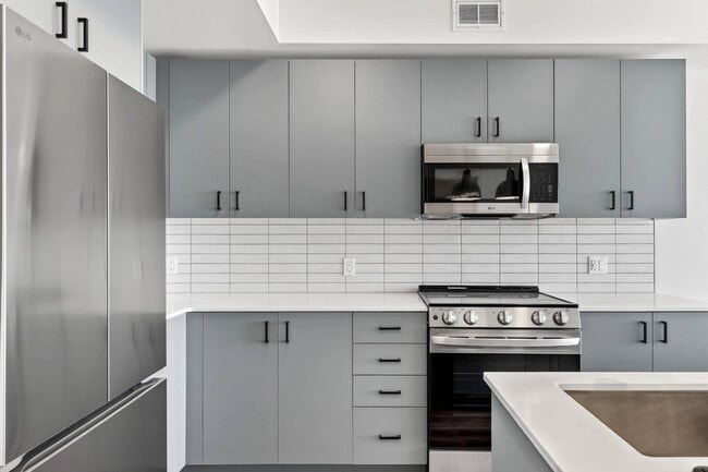 Building Photo - Tanager