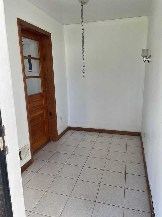 Foto del edificio - AVAILABLE NOW!! 3 BED 1 BATH SINGLE FAMILY...