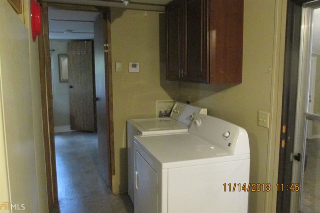 Foto del edificio - 3209 Bowman Hwy