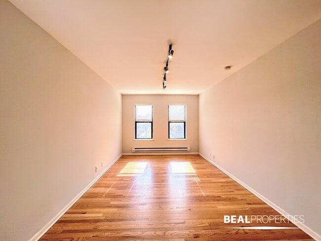 Foto del edificio - 2834 W Palmer St