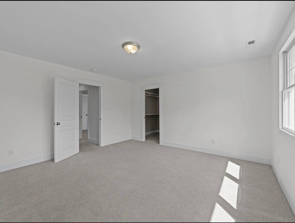 Habitación privada - 1011 Parker St