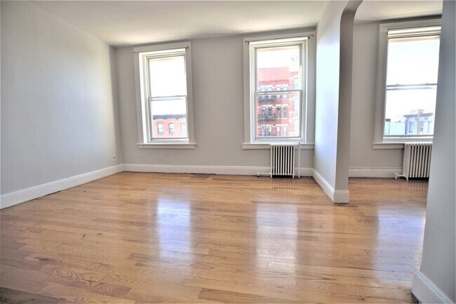 Foto del edificio - 535 Washington St