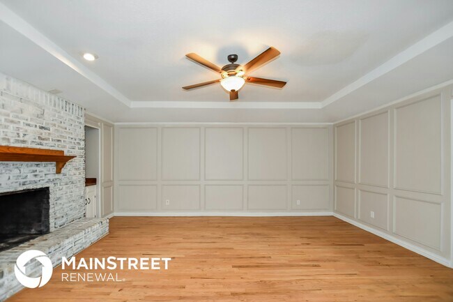 Foto del edificio - 5401 Edgewater Cir