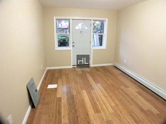 Foto del edificio - 707 E 79th St