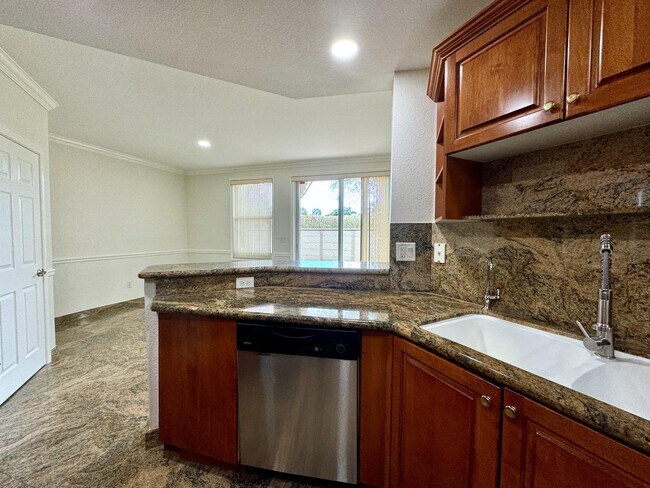 Building Photo - 2910 DC Country Club Boulevard