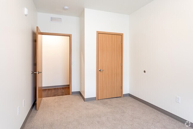 2HAB, 1BA - Dublin Heights