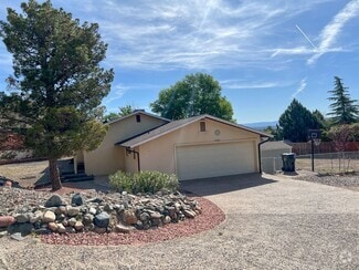 Building Photo - 2083 Arrowhead Ln