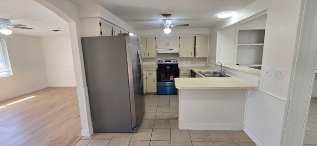 Building Photo - 36 Tulane Rd