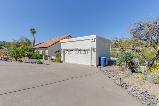 Building Photo - 15940 E Jericho Dr