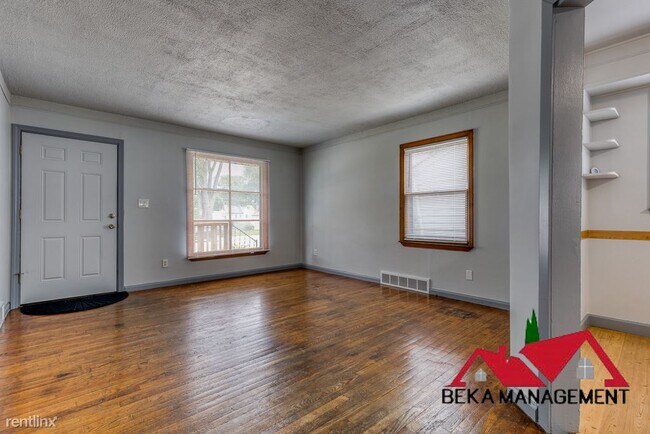 Foto del edificio - 2 br, 1 bath House - 5118 Toepfer Rd