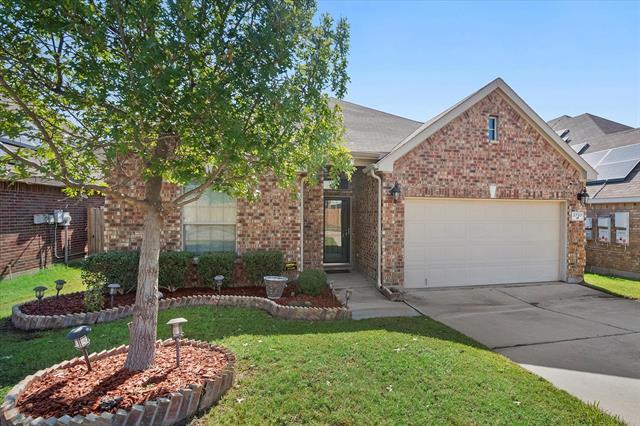 Building Photo - 2733 Gardendale Dr