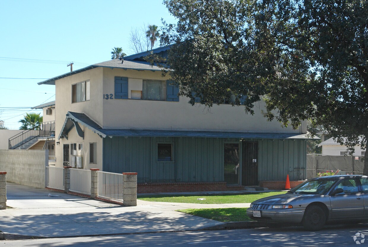 Building Photo - 132 Allen Ave
