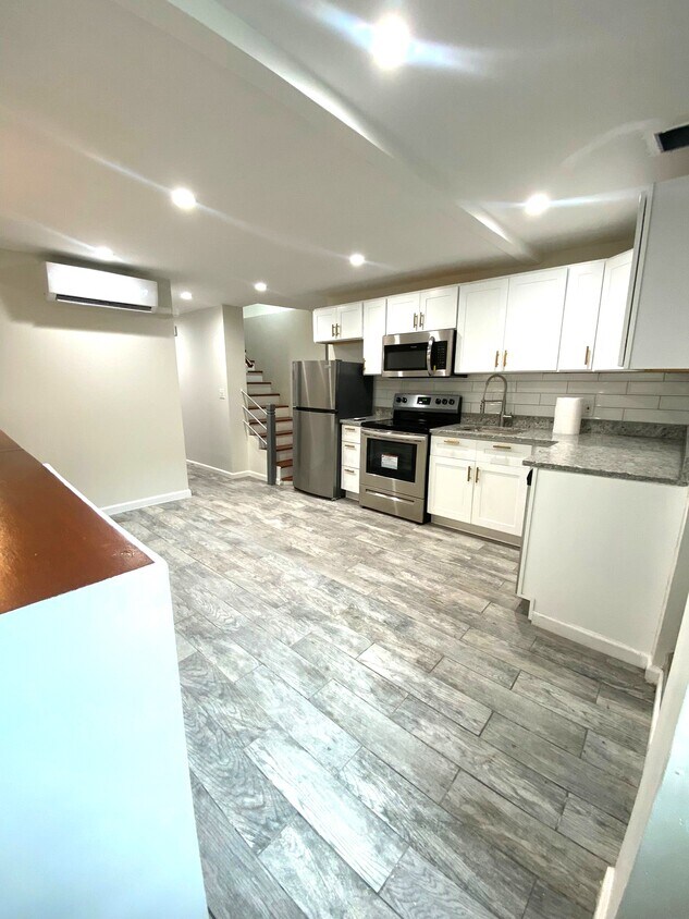 Foto principal - 1767 Topping Ave