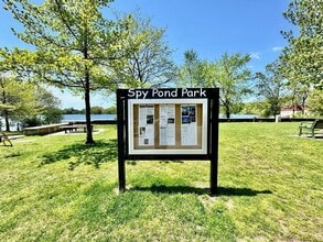 Building Photo - 12 Pond Ln