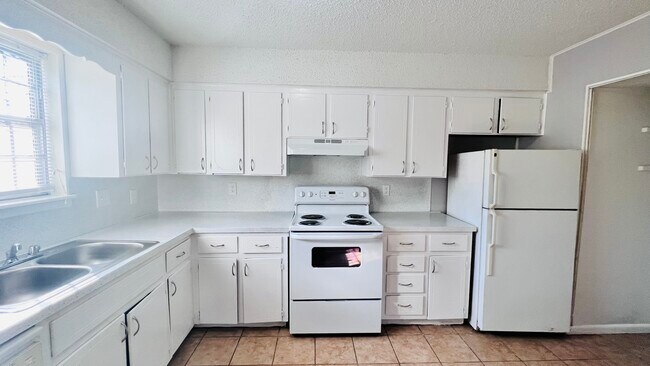 Foto del edificio - 5307 Southboro Ct