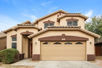 Building Photo - 6632 W Watkins St