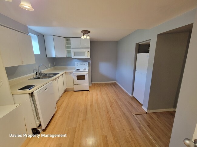 Building Photo - 9620-9675 75 Street NW