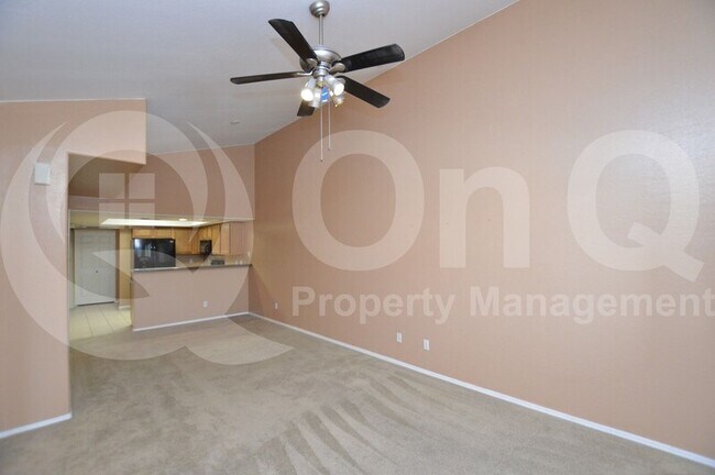 Foto del edificio - 537 S Delaware Dr