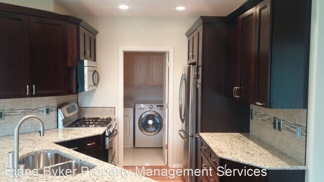 Foto del edificio - 3 br, 2 bath House - 3080 Lore Road #E3