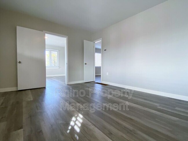 Building Photo - 2452 Harrison Blvd