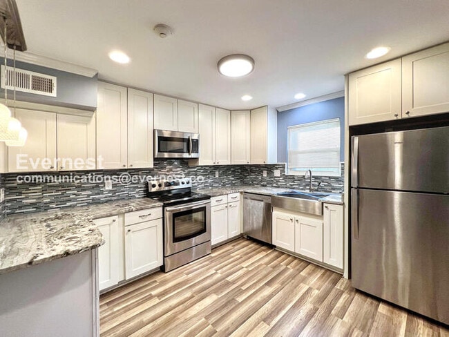 Foto del edificio - 3539 Galloway Ave