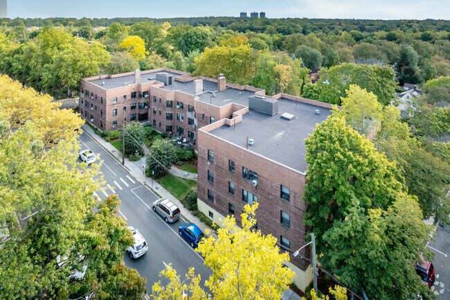 Aerial Photo - The Russell House South