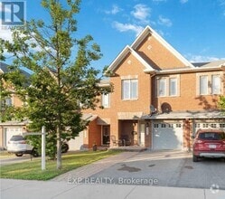 Building Photo - 227 Moss Grove St