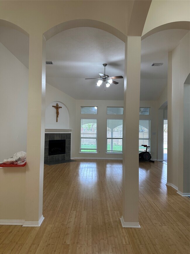 Foto del edificio - 11158 Riverbank Ridge Ln