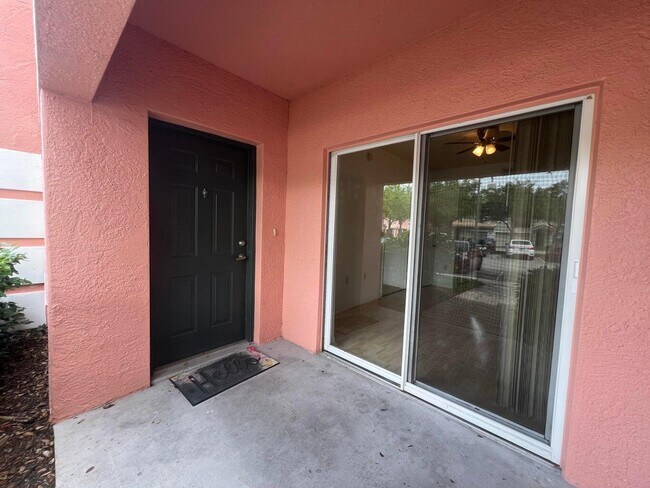 Foto del edificio - 132 SW Peacock Blvd
