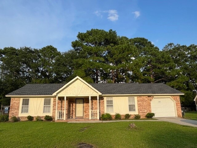 Primary Photo - 1222 Hampton Dr