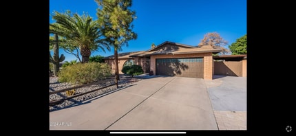 Building Photo - 5250 W Harmont Dr