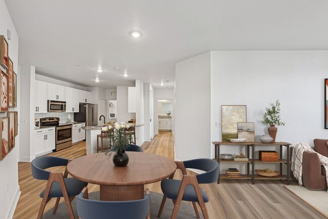 Building Photo - The Courtney at Universal Boulevard