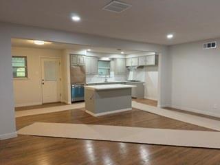Foto del edificio - 2615 Southwood Dr