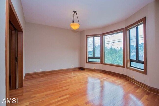 Building Photo - 2 br, 2 bath House - 460 Valley