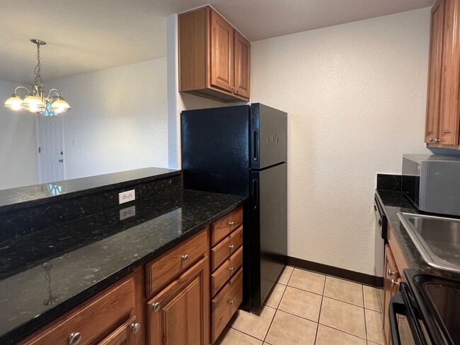 Foto del edificio - Peaceful 2B/1B in Charming Arvada! AVAILAB...