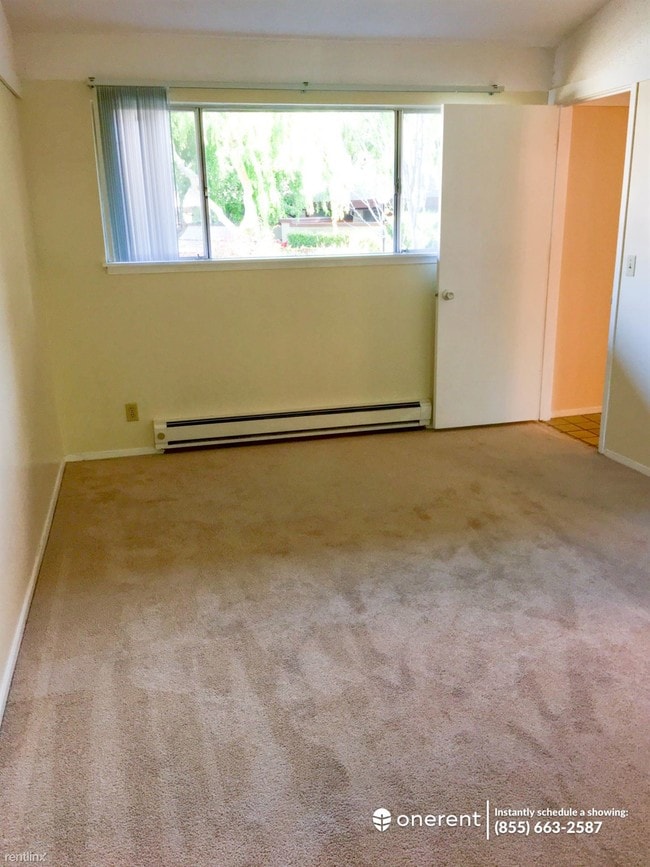 Building Photo - 500 W Middlefield Rd